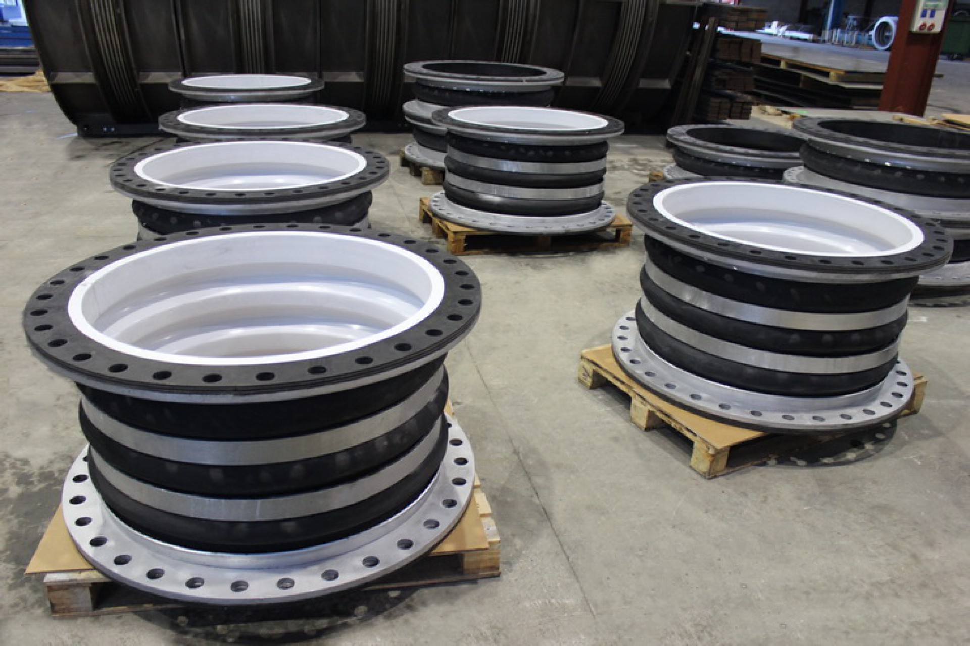 Rubber PTFE lined Expansion Joints