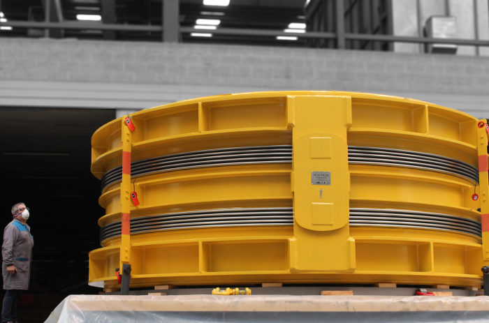 Large Turbine to Condenser Expansion Joint and Hot Box for a new combined-cycle power plant in Landivisiau in France