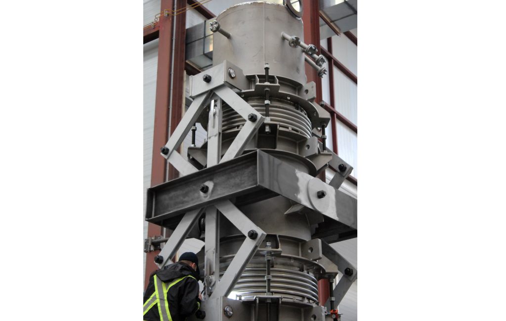 FCCU Regenerator Spent Catalyst Expansion Joint for a Refinery in the United States