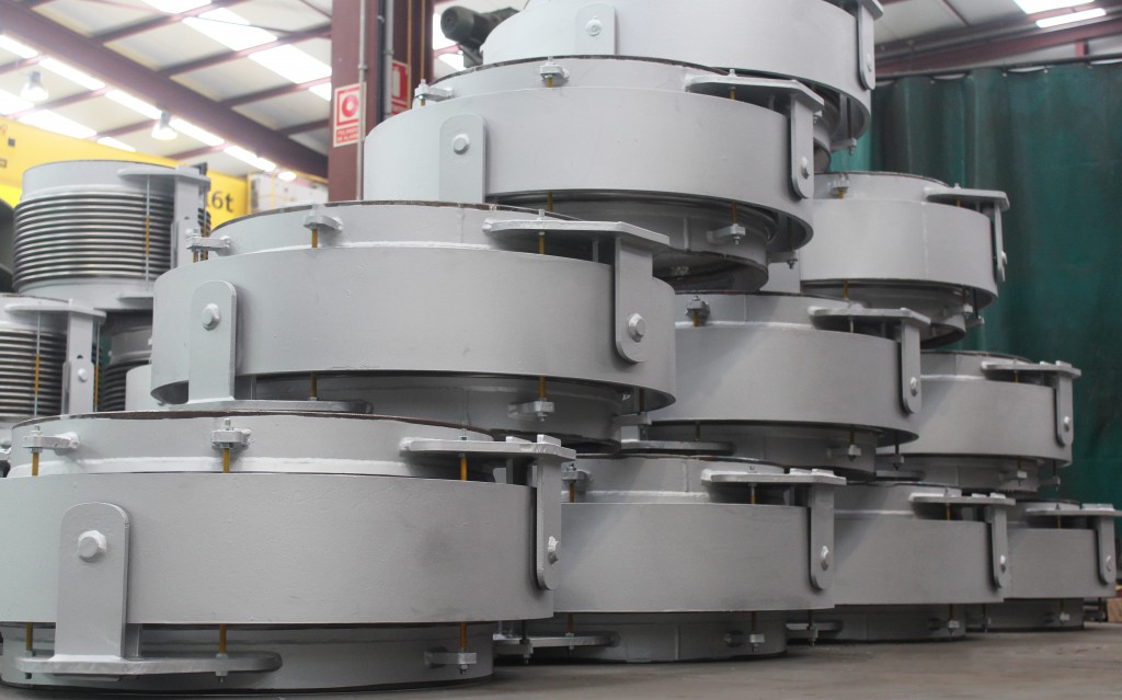 Gimbal and Hinged Expansion Joints for Aghios Dimitrios Power Plant in Greece