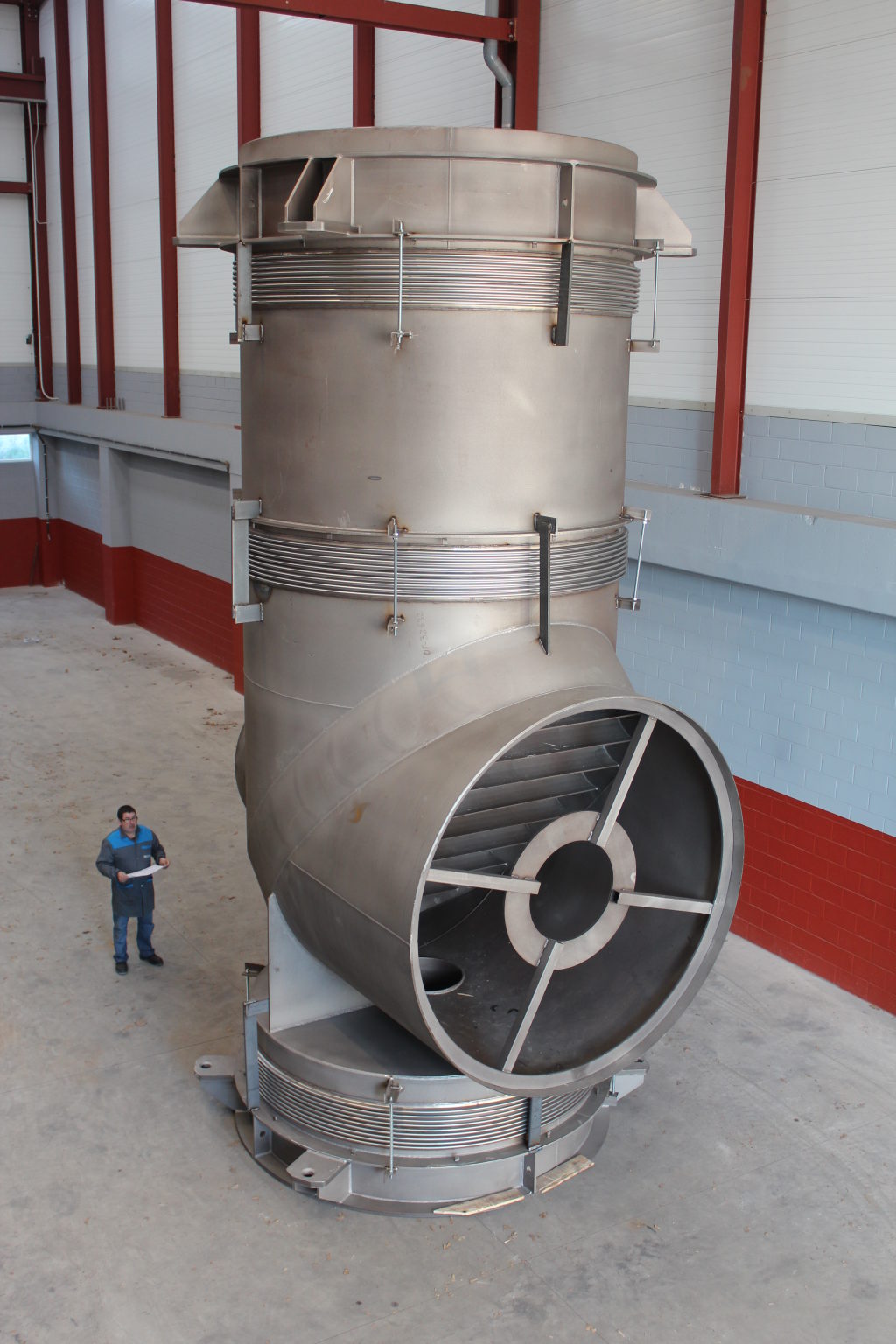 Large Pressure Balanced Expansion Joint delivered to a Wate to Energy facility in the UK
